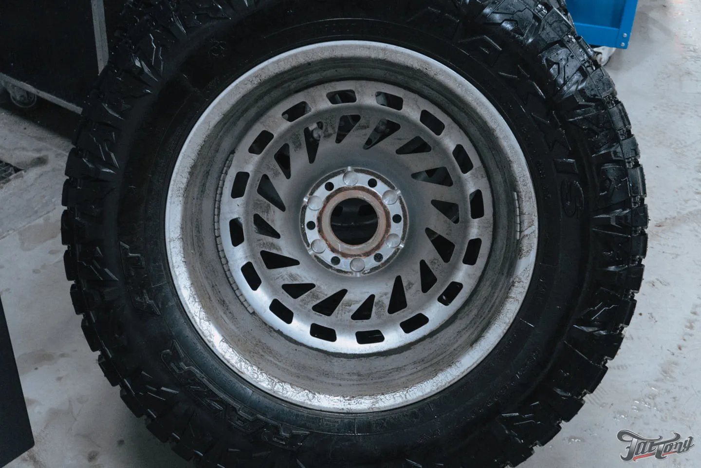 Техническое обслуживание и балансировка колес для RAM TRX: подготовили автомобиль к зиме
